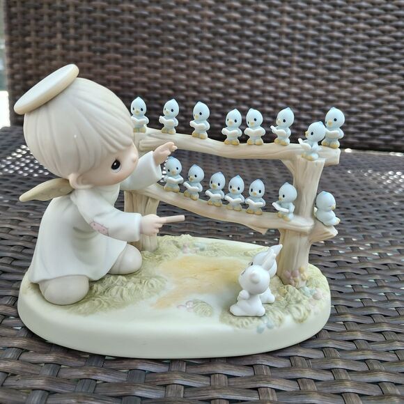 Precious Moments Special Fifteenth Anniversary Figurine Angel And Blue Bird Sing - Picture 1 of 5